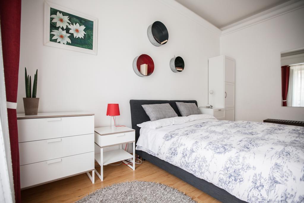 Rooms In Рим Экстерьер фото